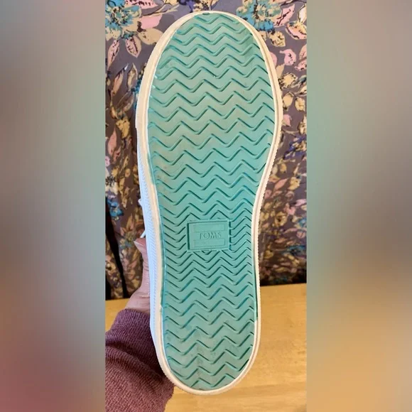 Toms Women’s Sneakers Size 7-1/2 - Picture 8 of 12